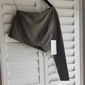 NEW with Tags! lululemon athletica Asymmetrical Shirt in Olive